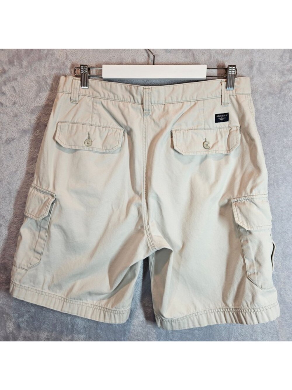 Dockers Mens Beige Cargo Shorts Flat Front Relaxed Fit Size 34 100% Cotton - Picture 2 of 13